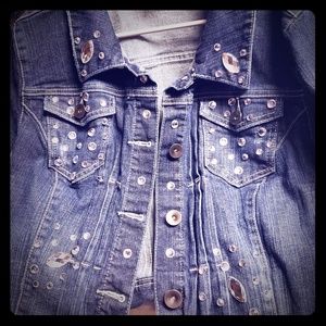 Embellished blue denim cropped jacket with crystal